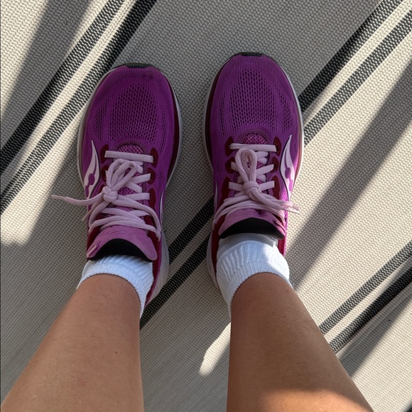 Saucony Women's Purple and Pink Athletic Shoes - Picture 4 of 6
